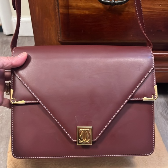 Pre loved Cartier bag with authenticity card - Picture 3 of 12